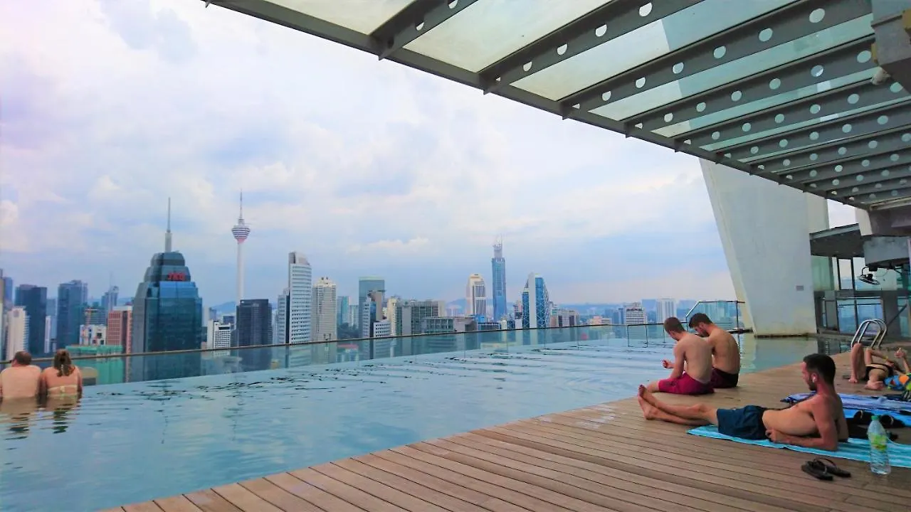 Regalia Suites Infinity Pool Kuala Lumpur 0*,