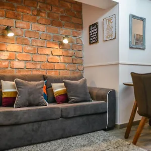 https://apartments-marant-free-private-parking.hotelinzadar.com